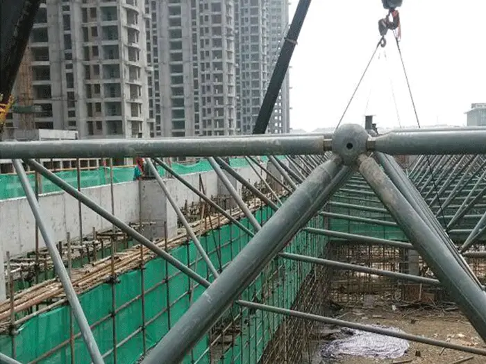连云港国际会展中心网架